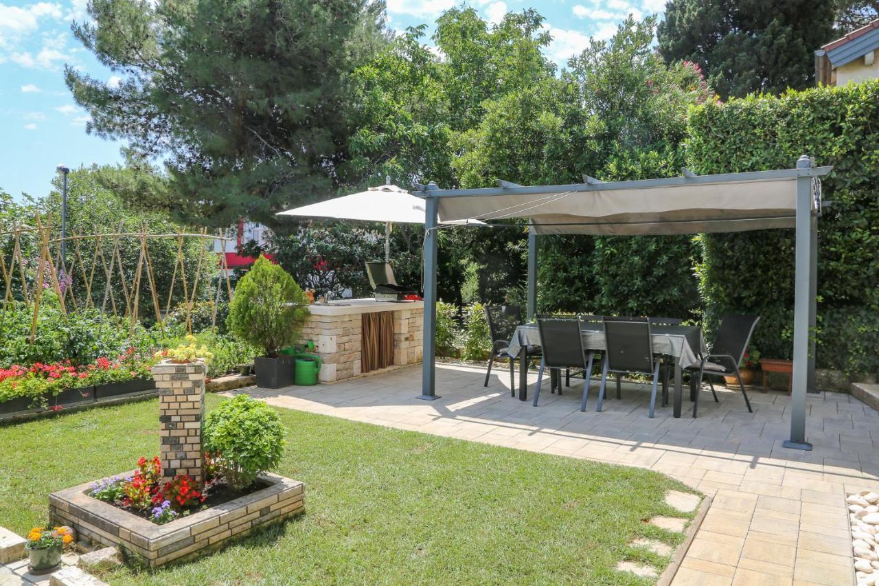 Apartmani Nena I Branko Premantura Esterno foto