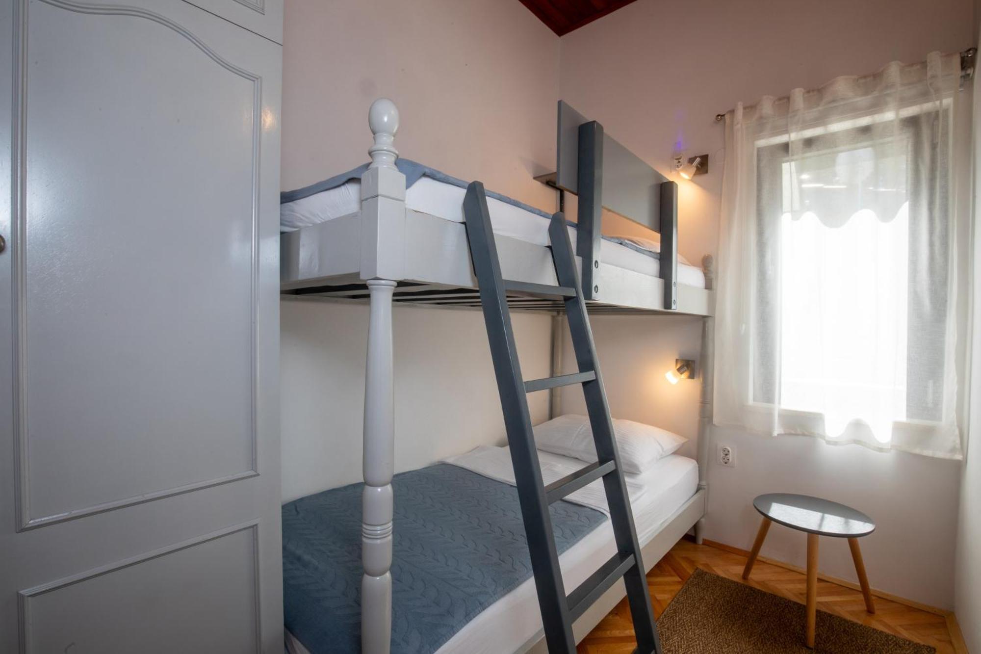 Apartmani Nena I Branko Premantura Esterno foto